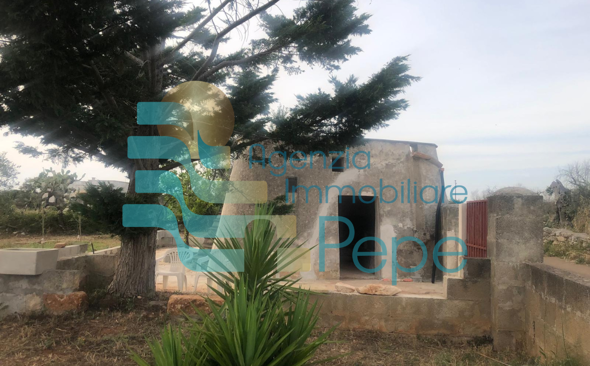 Terreno con Pajara costruzione salentina