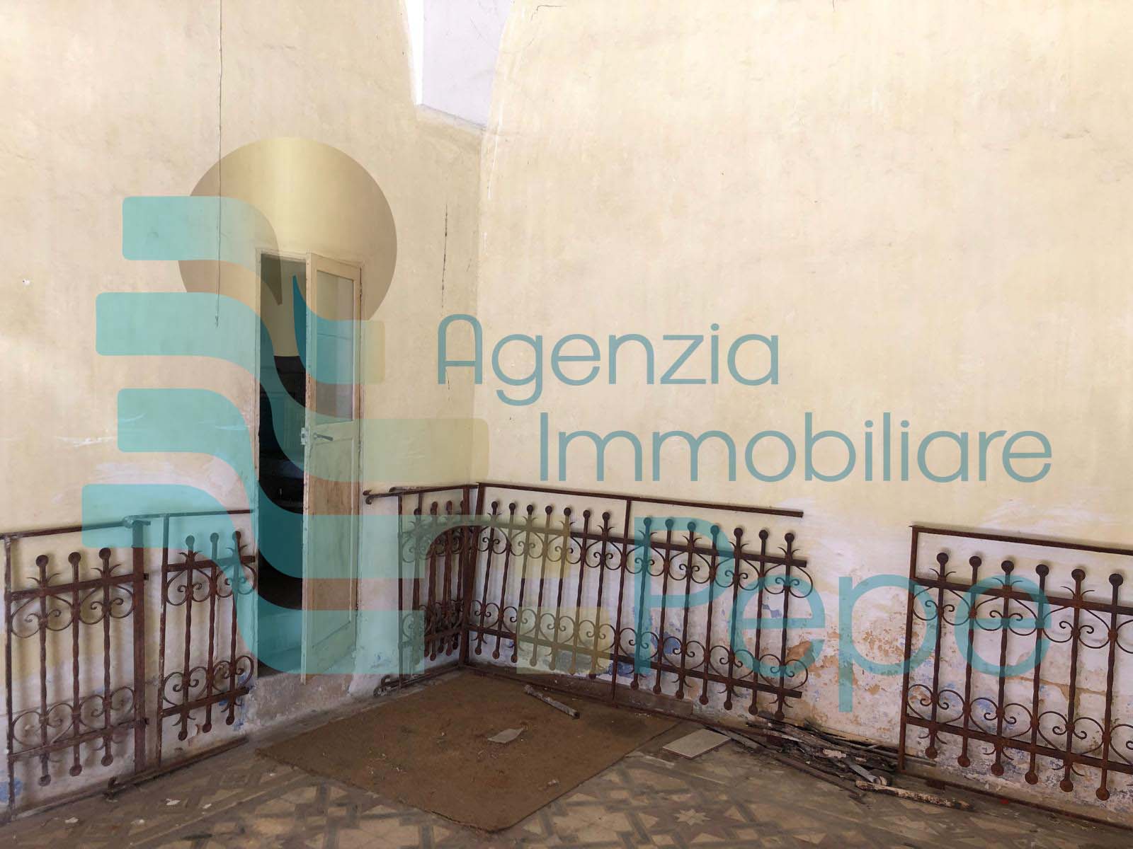 Casa Indipendente Terra-Cielo nel centro storico di Presicce-Acquarica